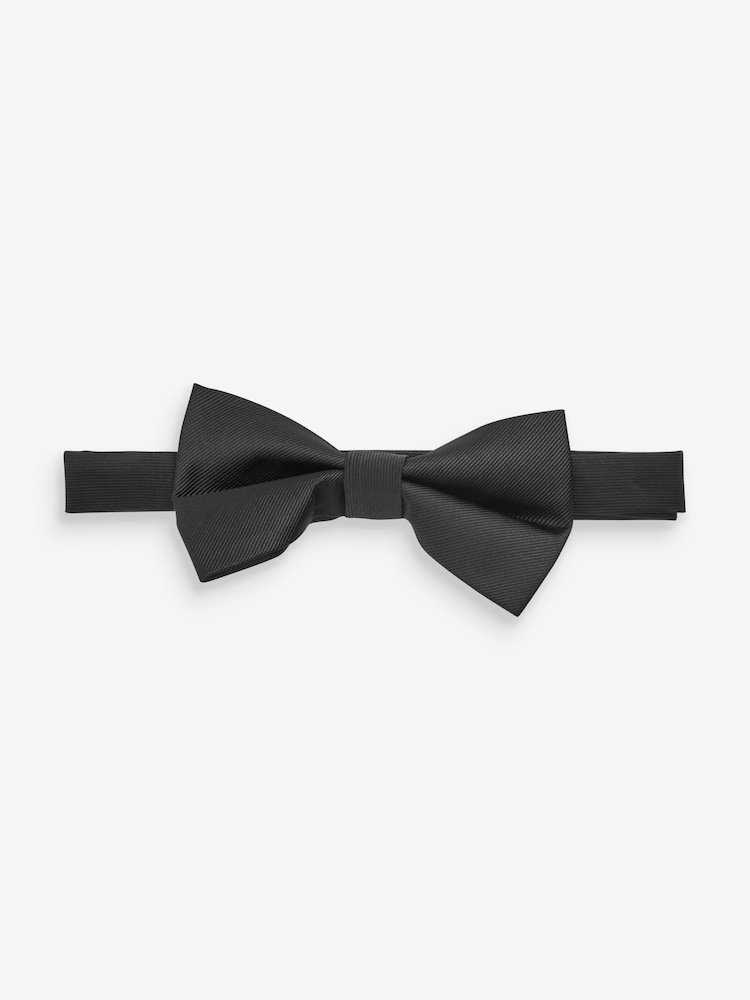 Black Cummerbund And Bow Tie Set - Image 4 of 5