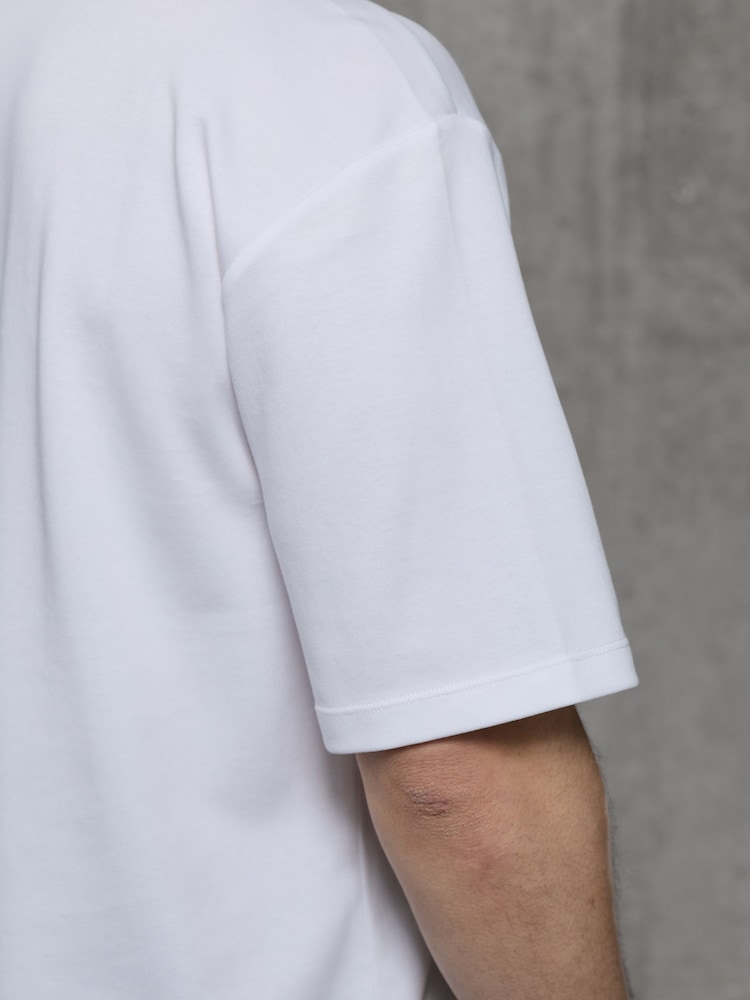 Kem Collection White Relaxed Fit T-Shirts 3 Multipack - Image 5 of 5 Kem Collection White Relaxed Fit T-Shirts 3 Multipack - Image 5 of 5
