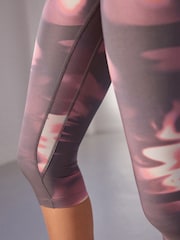Black Active Sports Sculpting Capri Leggings - Image 5 of 8