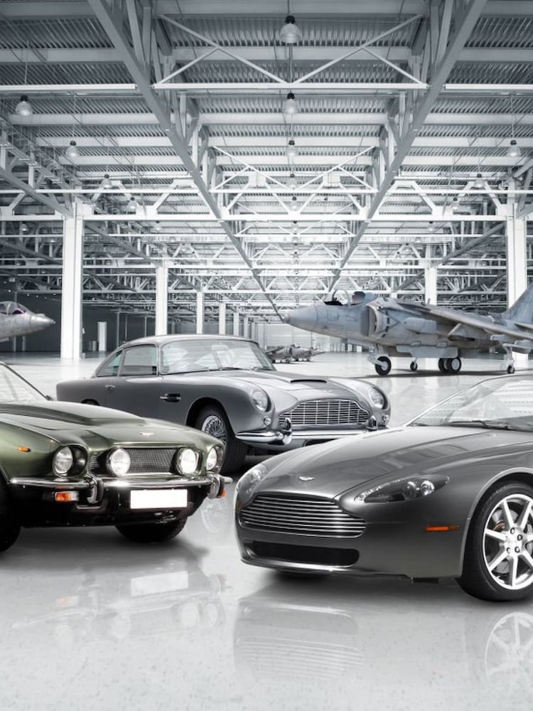 Virgin Experience Days Tripple Aston Martin Drive Blast - Image 1 of 2