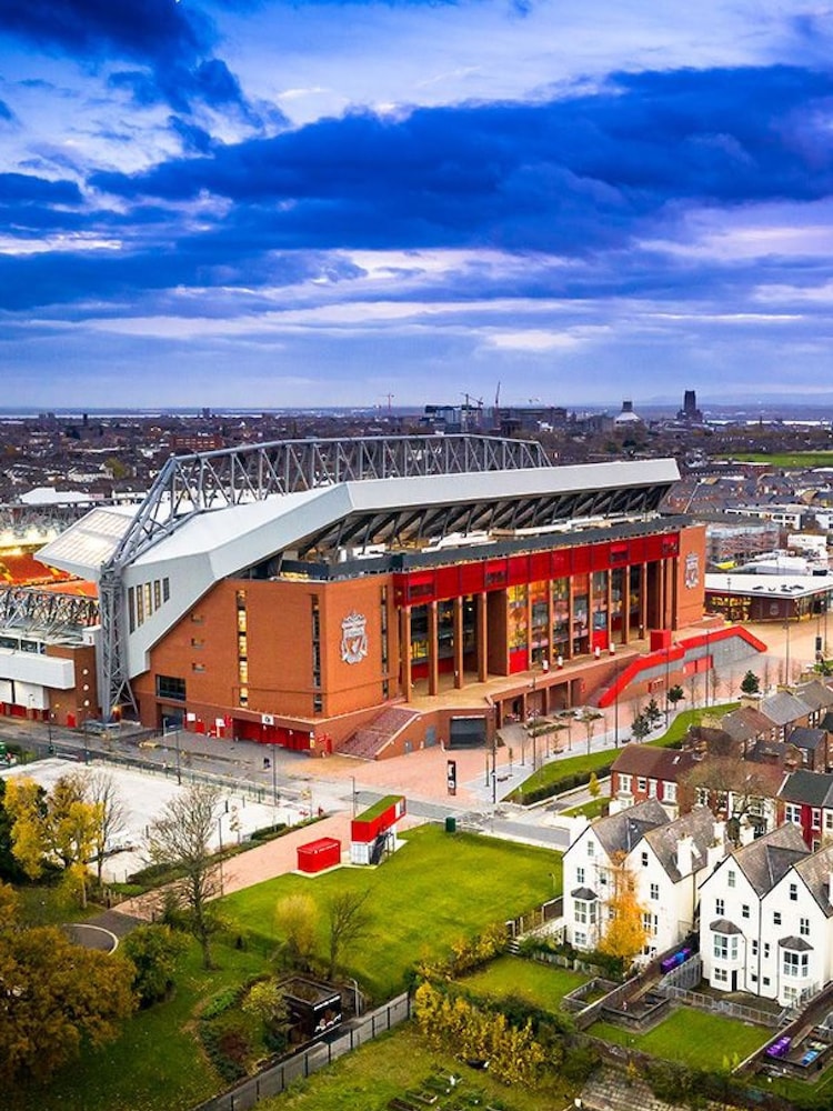 Virgin Experience Days Family Liverpool FC Tour - Image 2 of 3