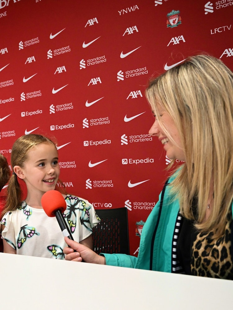 Virgin Experience Days Family Liverpool FC Tour - Image 3 of 3