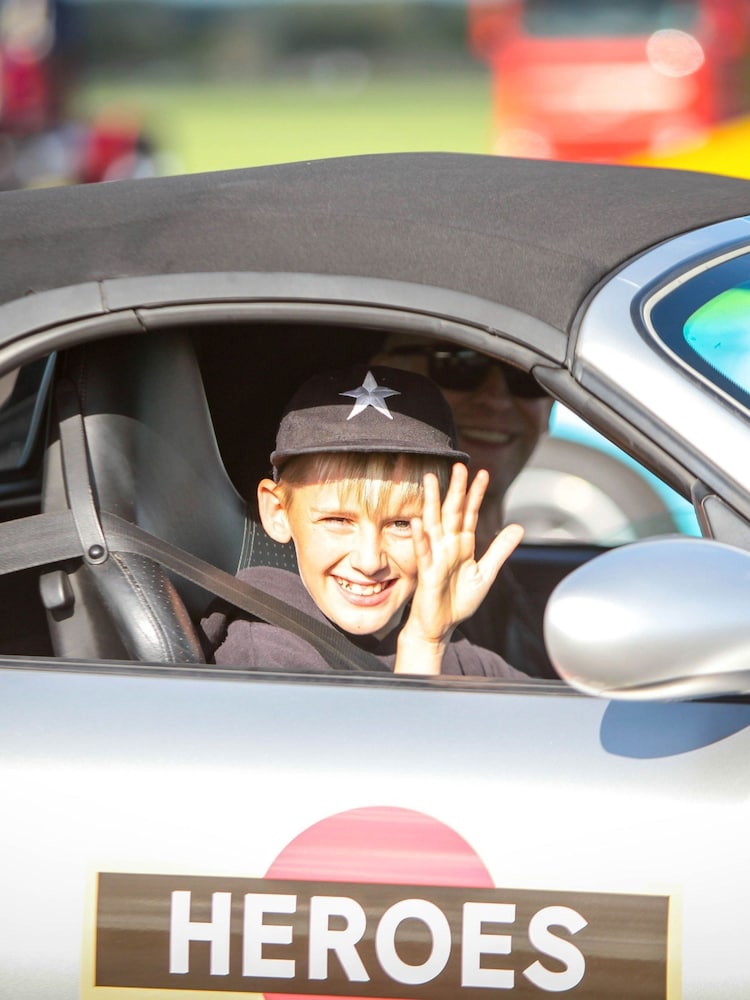 Virgin Experience Days Junior Fast and Furious Driving Experience - Image 2 of 3