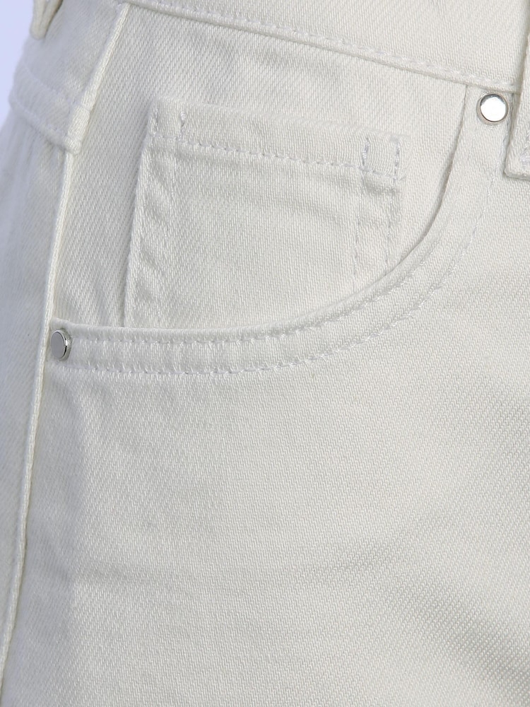 Sonder Studio Cream Denim Shorts - Image 5 of 5