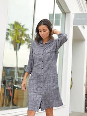Chambray-Blau - Sommerliches Mini-Hemdkleid aus Leinenmischgewebe - Bild 1 von 1