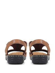 rjava - Pavers širok kroj Slingback Usnjeni sandali - Slika 3 iz 5