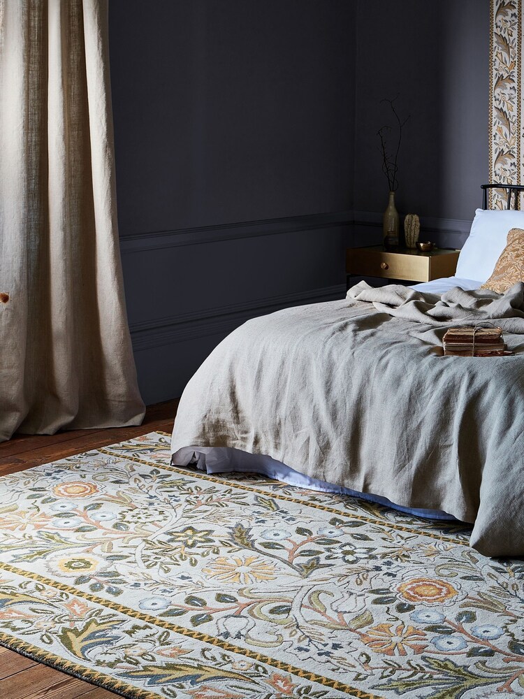 Morris & Co. Green Acanthus Rug - Image 1 of 4
