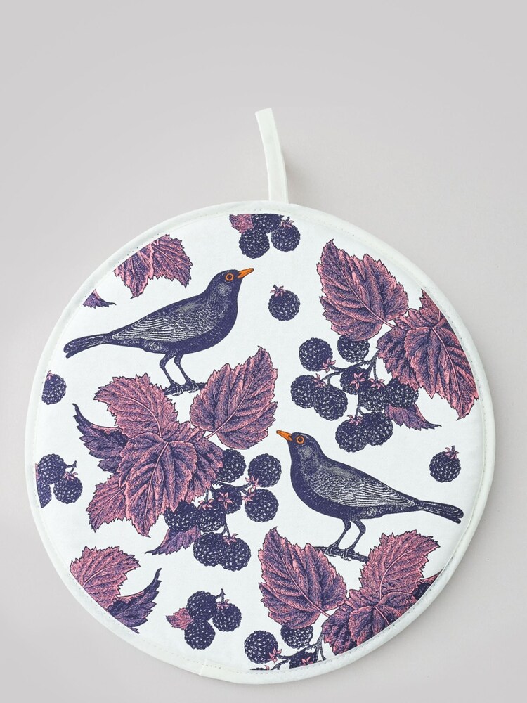 Thornback and Peel Cream Blackbird and Bramble 100% Cotton 100% Cotton Hob Cover - Image 1 of 2
