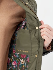 Joules Newdale Quilted Jacket - Image 8 of 9