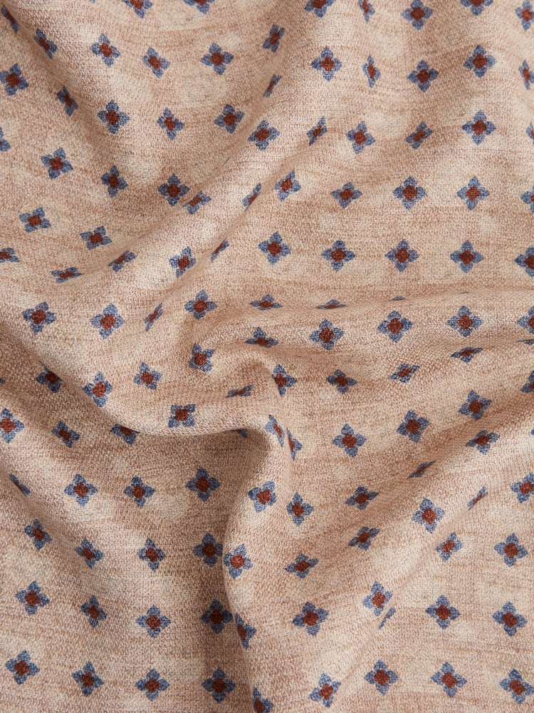 Reiss Tobacco Melange Ostranto Reversible Silk Pocket Square - Image 6 of 6