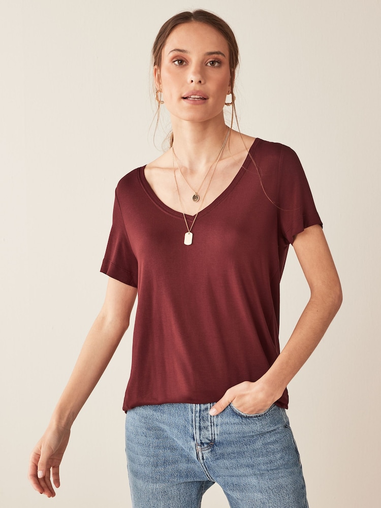 Burgundy Red - Image 1 of 4