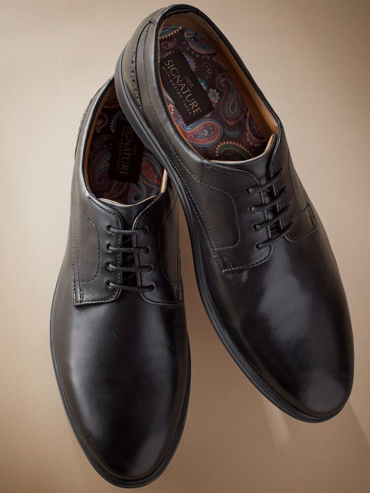 Schwarz - Signature Motion Flex+ Derby-Schuhe aus Leder - Bild 1 von 5 Schwarz - Signature Motion Flex+ Derby-Schuhe aus Leder - Bild 1 von 5