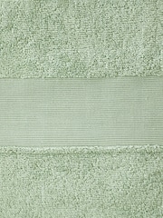 Catherine Lansfield 6 Piece Green Anti-Bacterial Towel Bale - Image 3 of 5