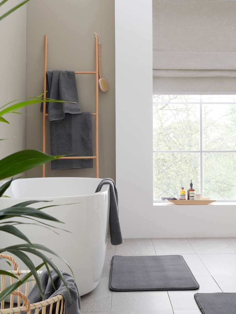 Catherine Lansfield 6 Piece Grey Anti-Bacterial Towel Bale - Image 2 of 5