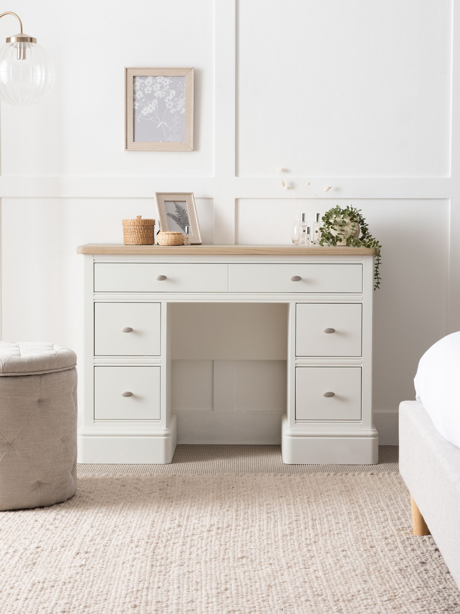 Chalk White Hampton Oak 5 Drawer Console Table