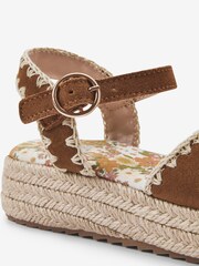 Tan Brown Leather Embroidered 70s Wedge Sandals - Image 4 of 4