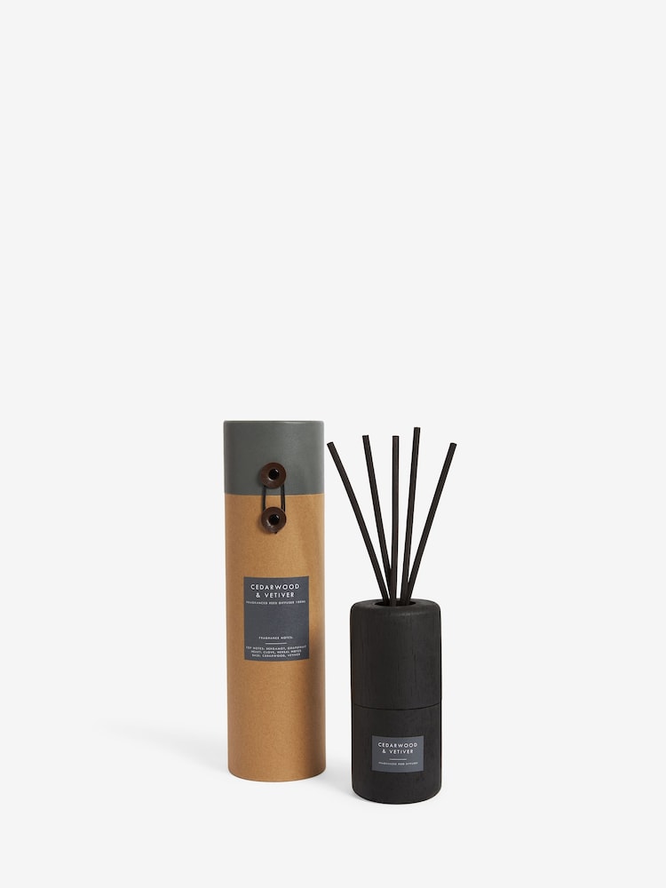 Bronx Cedarwood & Vetiver Fragranced 180ml Reed Diffuser - Image 5 of 5