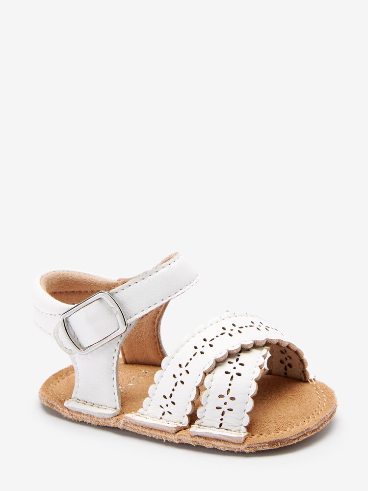 White Scallop - Leather Baby Sandals (0-18mths) - Image 3 of 5