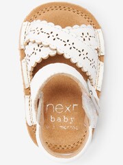 White Scallop Leather Baby Sandals (0-18mths) - Image 4 of 5