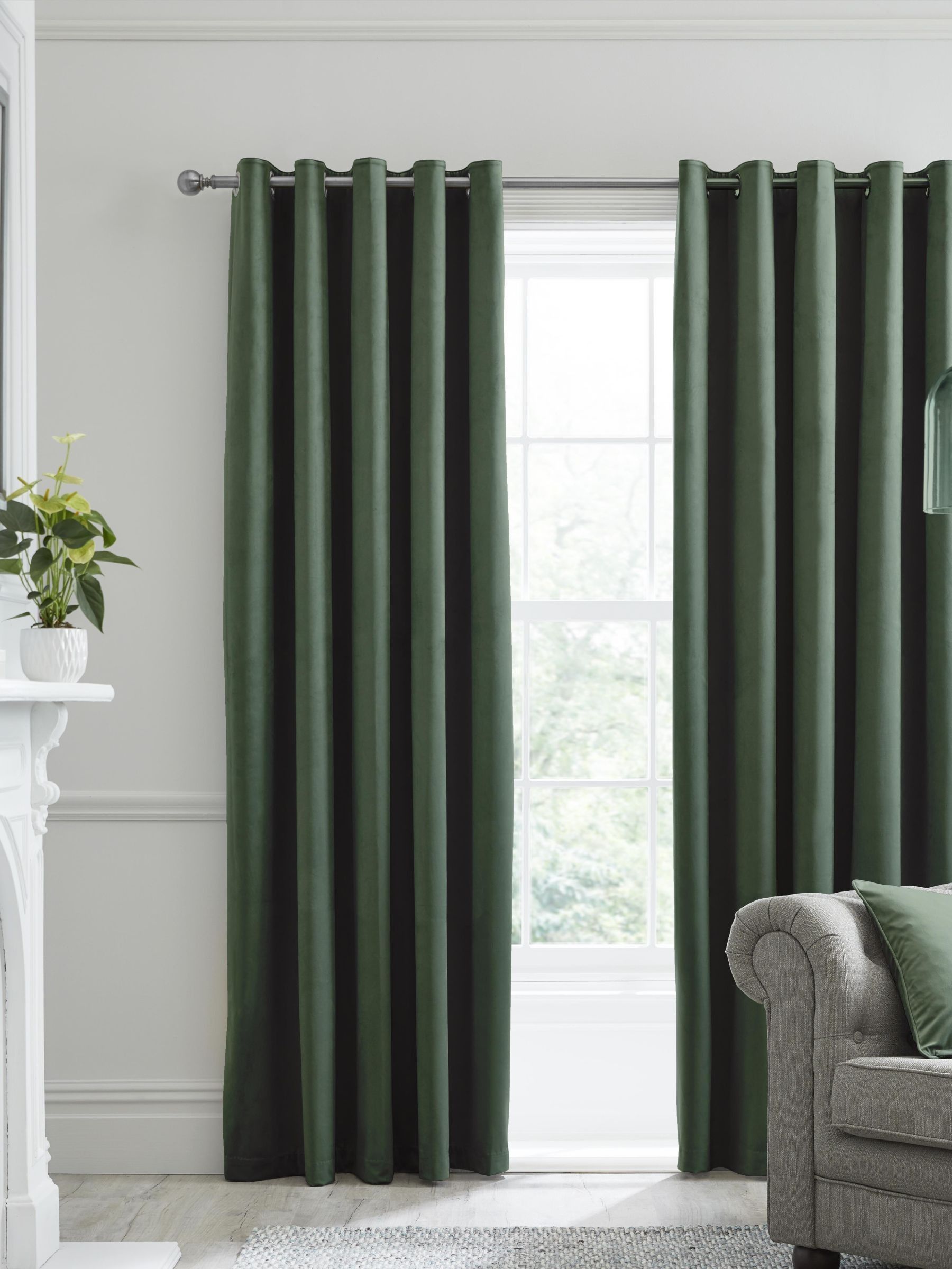 Buy Laurence Llewelyn-Bowen Green Montrose Velvet Blackout Thermal ...