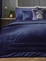 Laurence Llewelyn-Bowen Chic Velvet Bedspread - صورة 1 من 2