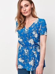 M&Co Jersey-Tunika mit Blumenmuster, Blau - Bild 1 von 5
