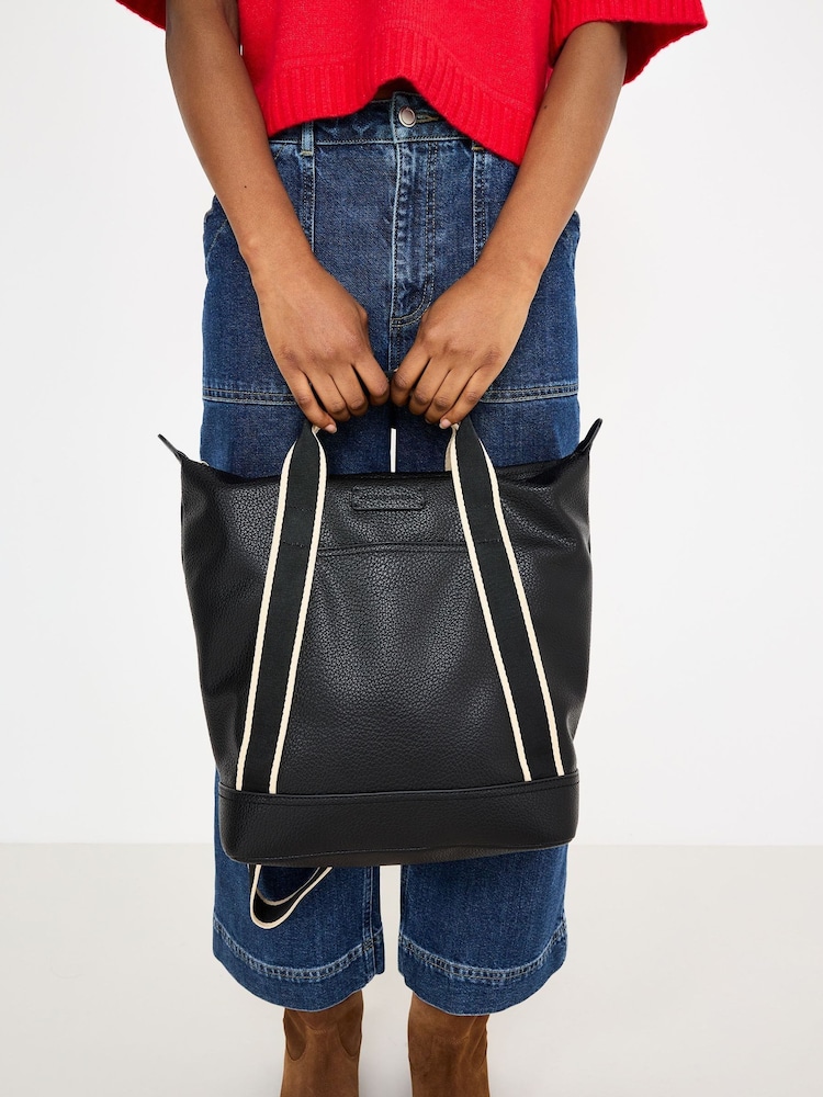 Oliver Bonas Black Backpack - Image 7 of 7 Oliver Bonas Black Backpack - Image 7 of 7