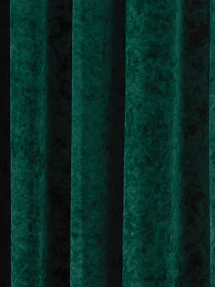 Riva Paoletti Emerald Green Verona Crushed Velvet Eyelet Curtains - Image 4 of 4 Riva Paoletti Emerald Green Verona Crushed Velvet Eyelet Curtains - Image 4 of 4