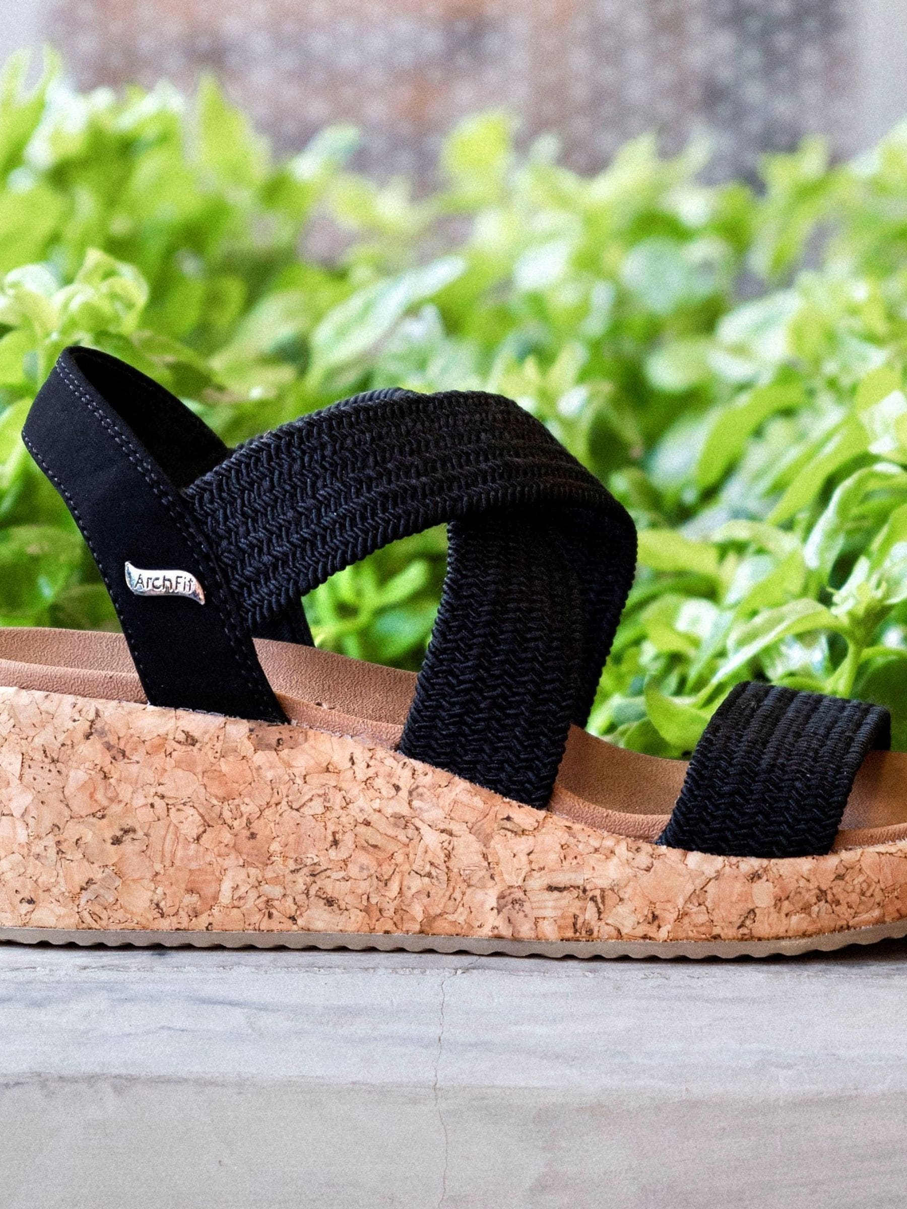 Acquista Skechers Sandali Beverlee Donna Arch Fit da Next Italy