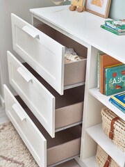 White Flynn Kids Chest of Drawers - Image 2 of 6