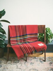 Aubin Red Guiseley Wool Throw - Image 2 of 4