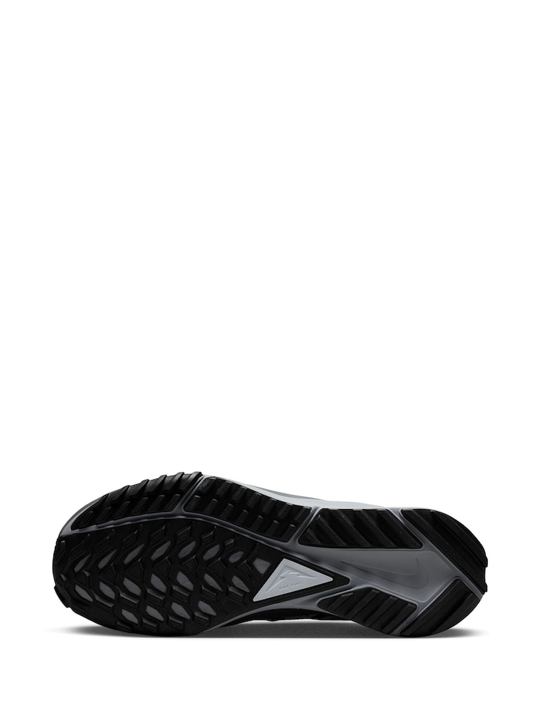 Nike Silver/Black Pegasus 4 Trail Running Trainers - Image 8 of 10