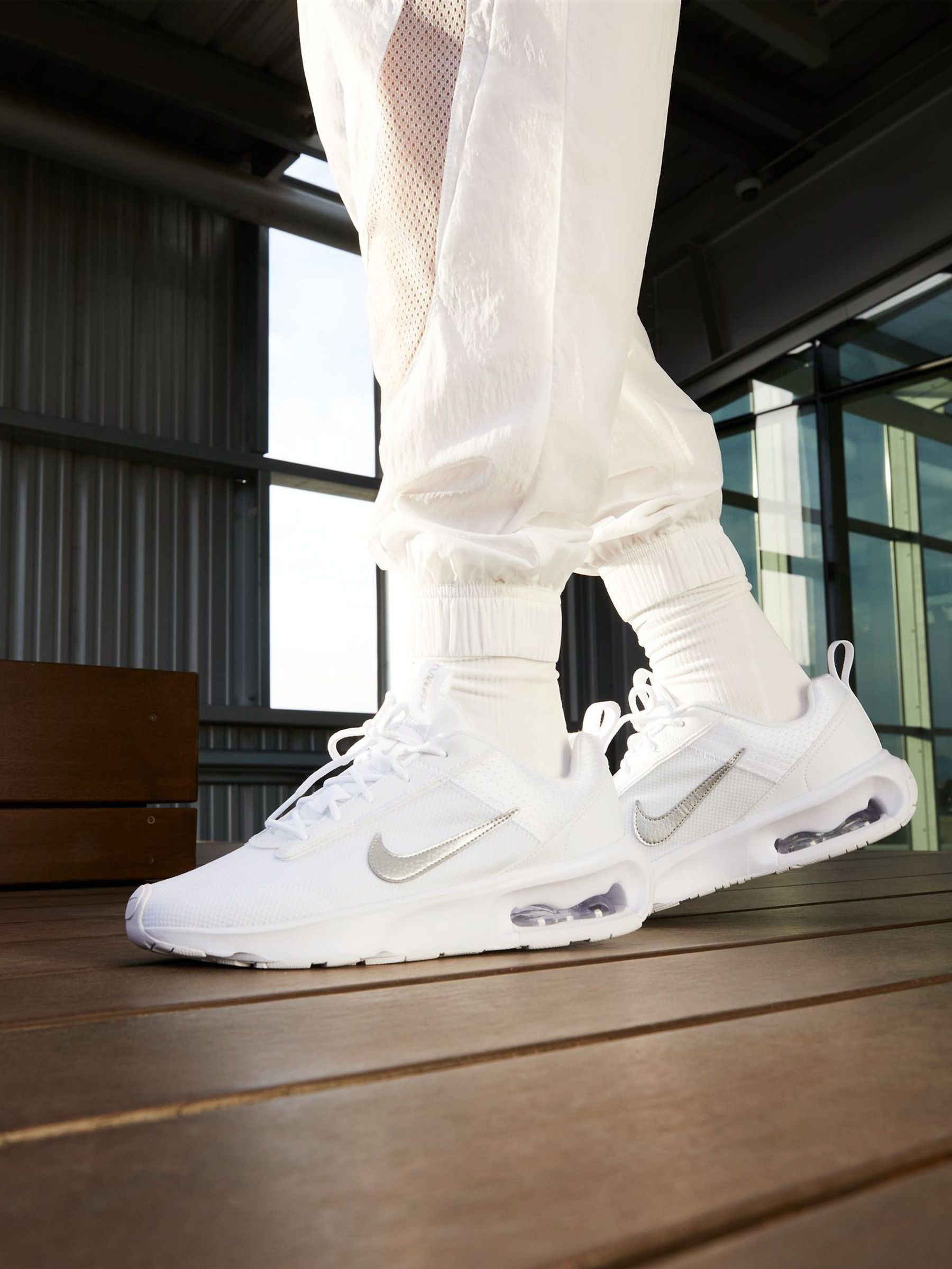 White Nike Air Max INTRLK Lite Trainers