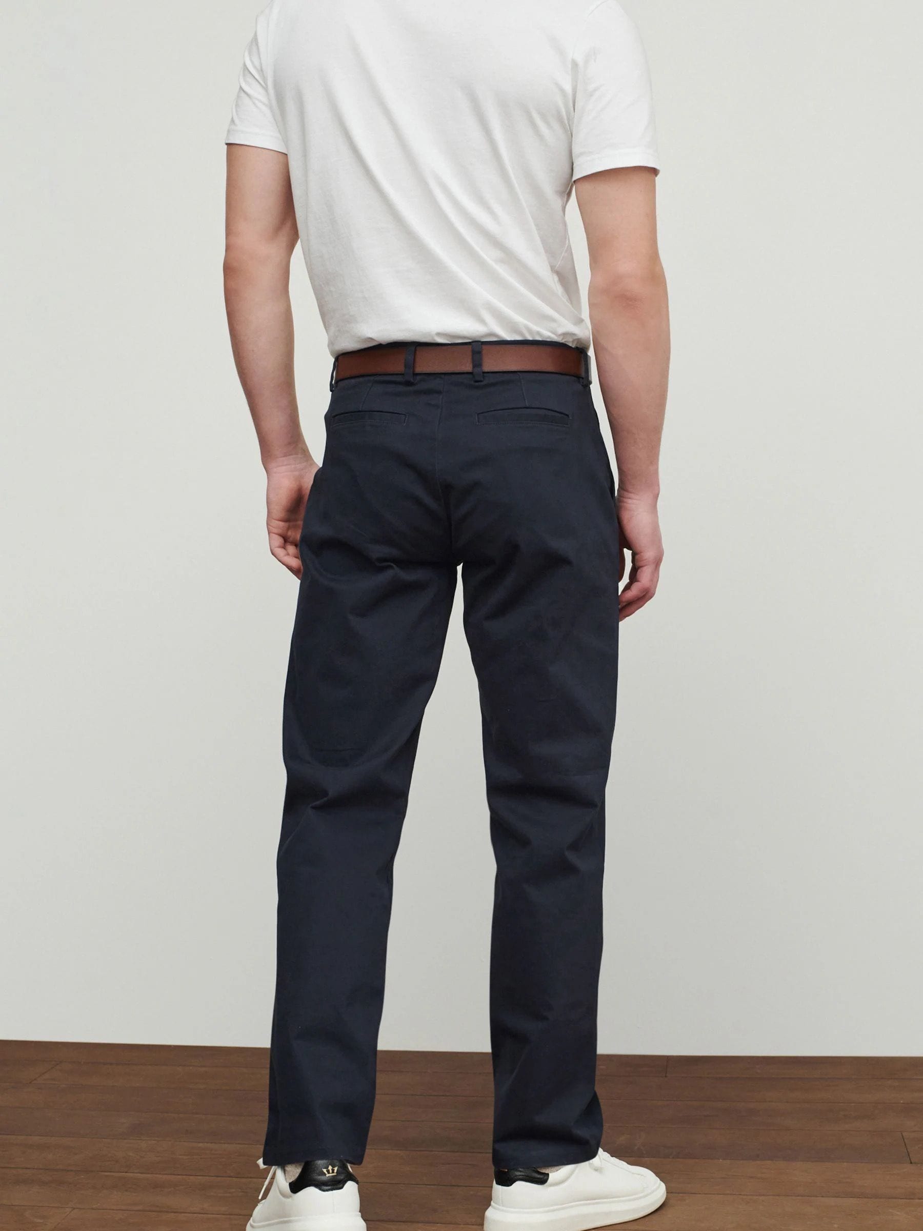 ≪超目玉★12月≫ Buy Navy Blue Straight Fit Belted Soft Touch Chino Trousers パンツ