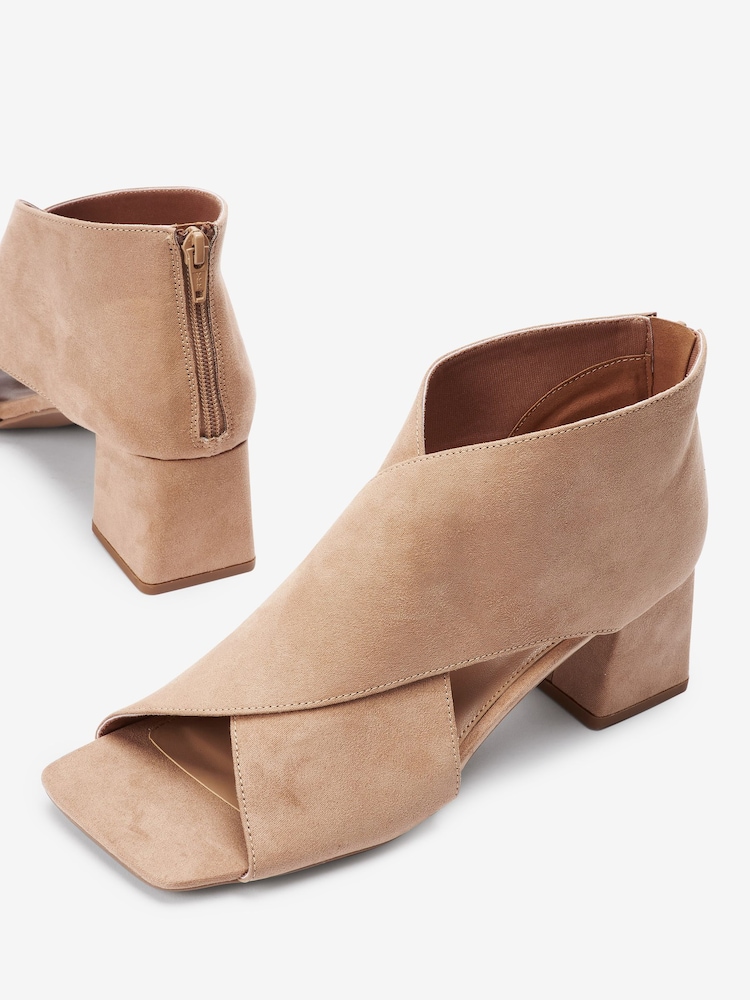 Camel Extra Wide Fit Forever Comfort® Crossover Shoe Boots - Image 4 of 4