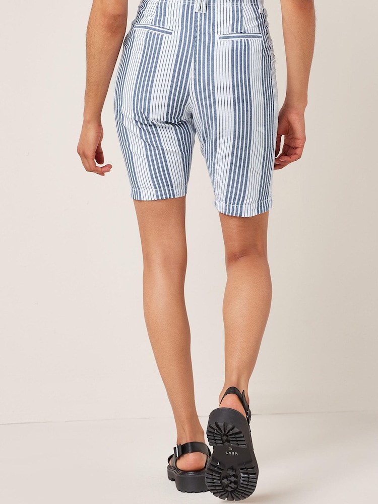 Streifen, Marineblau/Weiß - Knielange Chinoshorts - Bild 2 von 6