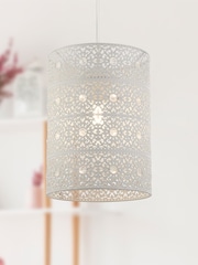 Searchlight Cream Painted Amelia Easy Fit Shade - Image 1 of 3