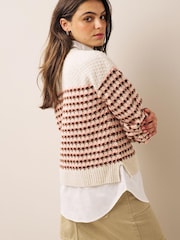 Ecru Creme - Pullover mit Streifen und Knopfleiste​​​​​​​ - Bild 2 von 5