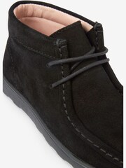 Schwarzes Wildleder - Schulstiefel zum Schnüren - Bild 3 von 4