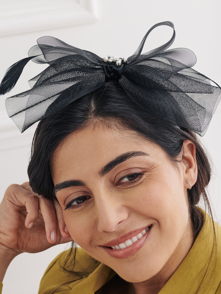 Black Wedding Fascinator - Image 1 of 3 Black Wedding Fascinator - Image 1 of 3