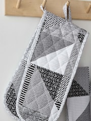Catherine Lansfield Grey Larsson Geo Double Oven Glove - Image 1 of 3