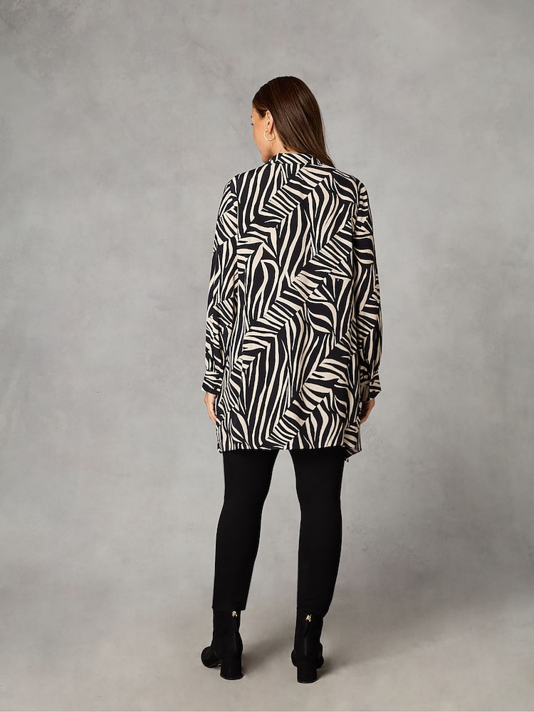 Live Unlimited Black Petite Linear Print Hanky Hem Shirt - Image 2 of 4