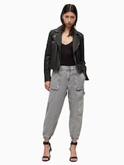Chaqueta motera con diseño cargo de AllSaints - Imagen 4 de 11