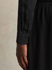 Reiss Black Ruban Linen Cutaway-Collar Shirt - Image 5 of 8