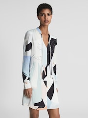 Vestido mini com estampa abstrata Reiss Rosa - Imagem 3 de 6
