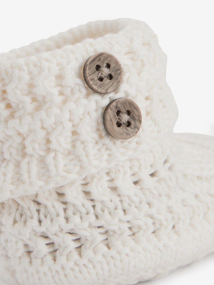The Little Tailor Baby Soft Knitted 100% Cotton Boots - Image 5 of 5 The Little Tailor Baby Soft Knitted 100% Cotton Boots - Image 5 of 5