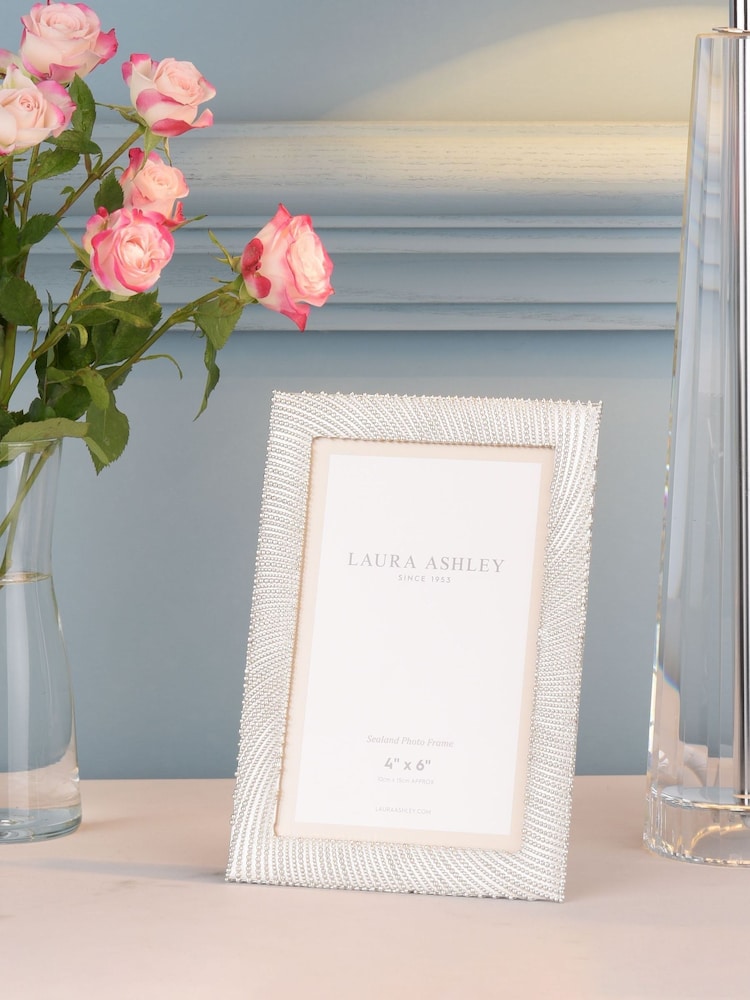 Laura Ashley Silver Sealand Silver Plated Picture Frame - Image 1 of 5 Laura Ashley Silver Sealand Silver Plated Picture Frame - Image 1 of 5
