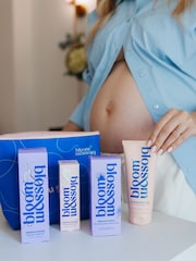 Bloom and Blossom Ready To Pop The Pregnancy Luxe Gift Set - Image 2 of 3