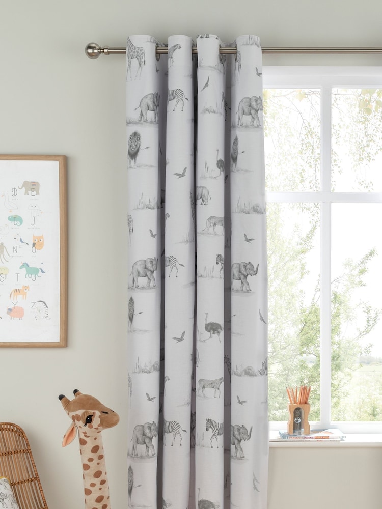 Little Knightley £60 Zambezi 168 x 183cm Blackout Eyelet Curtains - Изображение 2 из 2