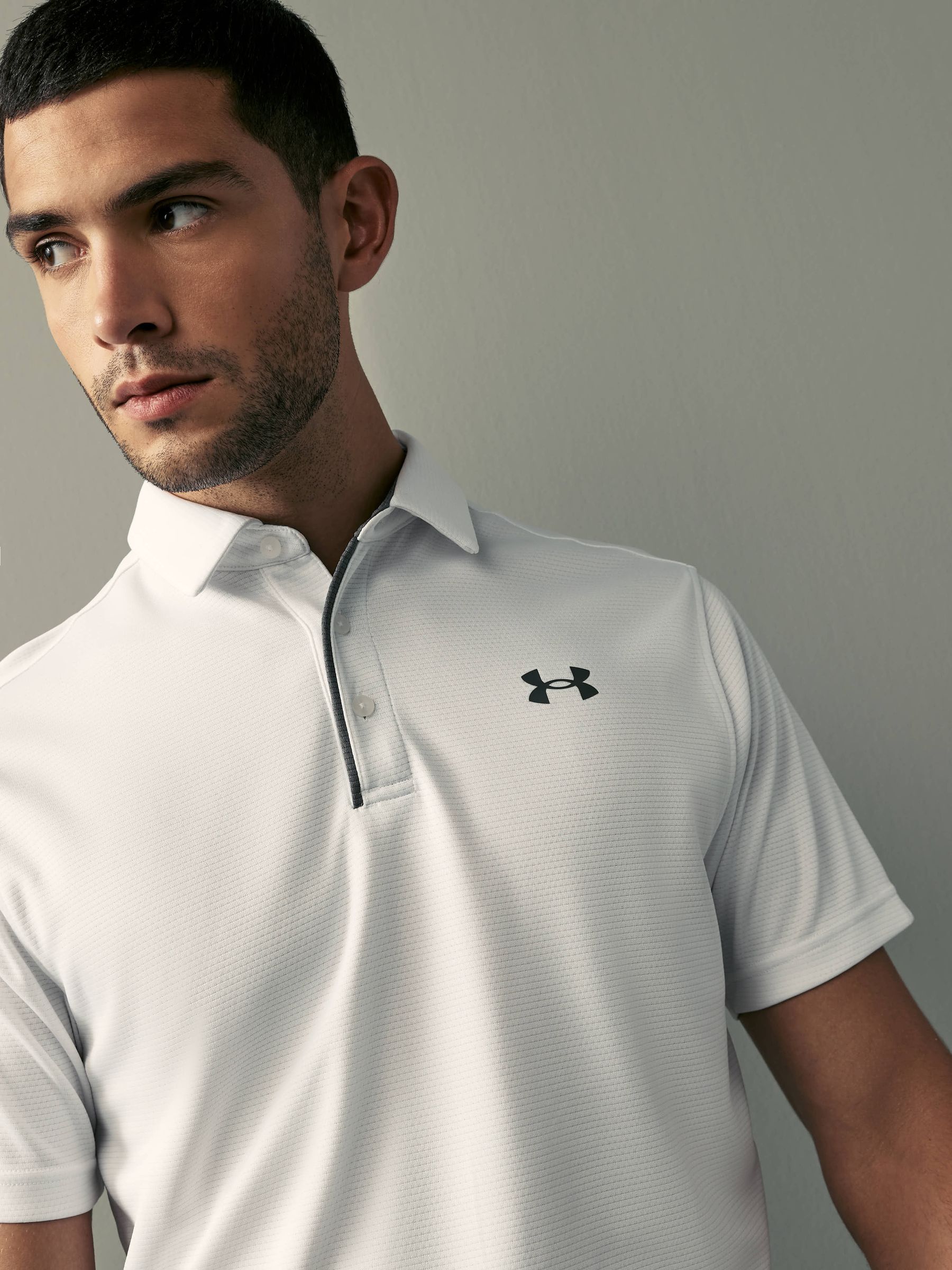 Next：日本 ホワイト - Under Armour ゴルフ テック ポロシャツ from
